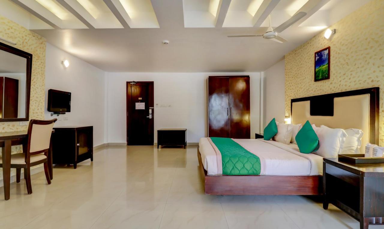 Hotel Luciya Kochi Exteriör bild
