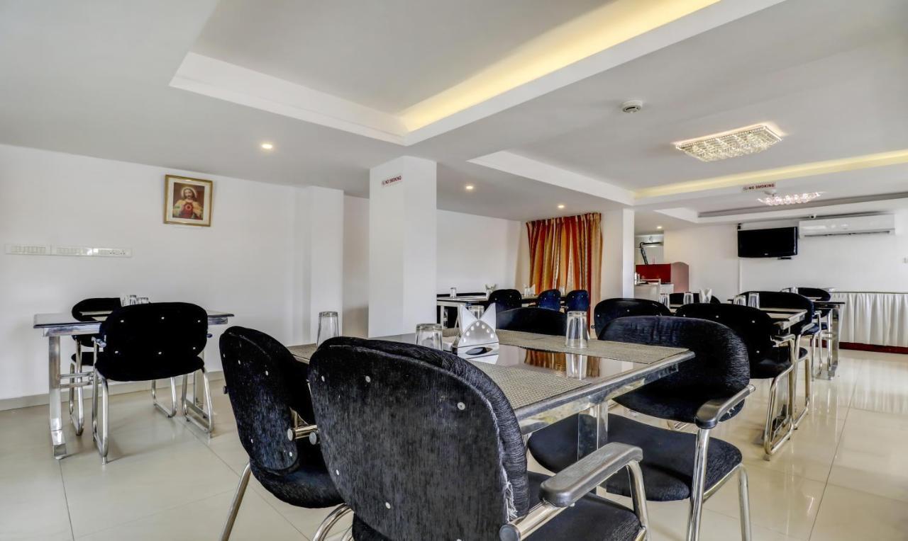 Hotel Luciya Kochi Exteriör bild